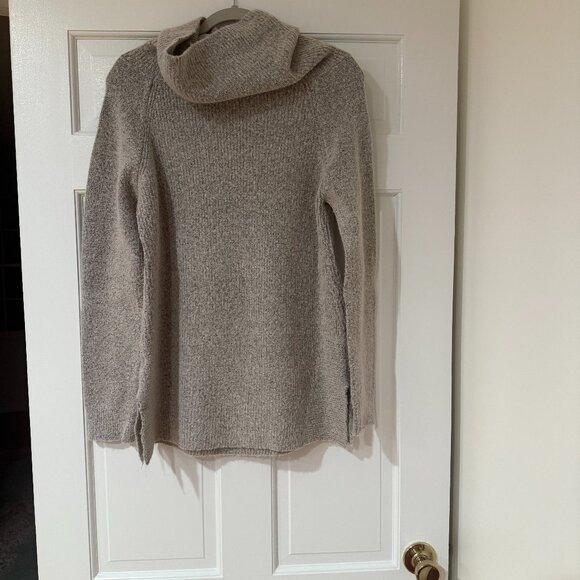 Staccato Women's Cowl Neck Sweater -- Large - Picture 2 of 4